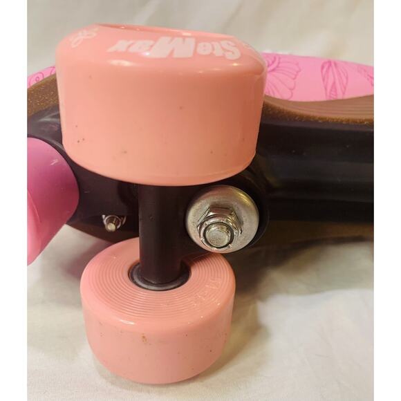 Womens Roller Skates Size 7.5 Ste Max Pink Floral Girl PVC Leather St Bearings - Picture 11 of 12